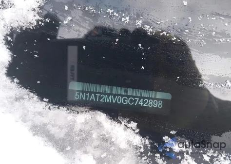 2016 Nissan Rogue Sv z USA, uszkodzony, nr VIN 5N1AT2MV0GC742898